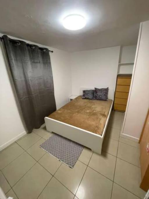 Appartement Grand - Montmartre - Republique - Anvers - 6 Pers Paris